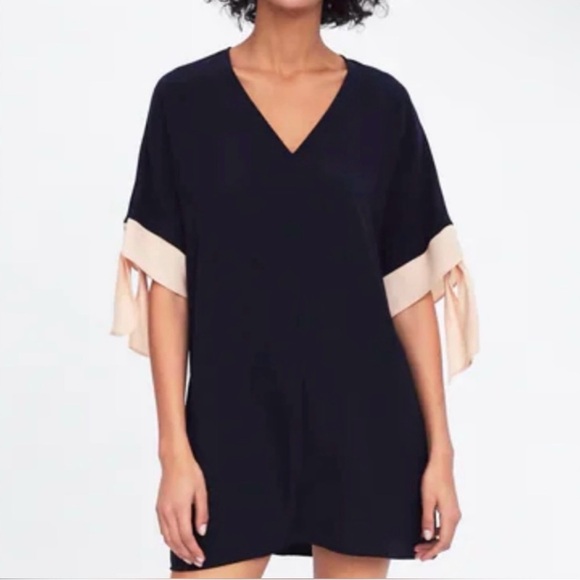 Zara Navy Blue Blouse with Cream Bow Details EUC XL - Picture 5 of 6